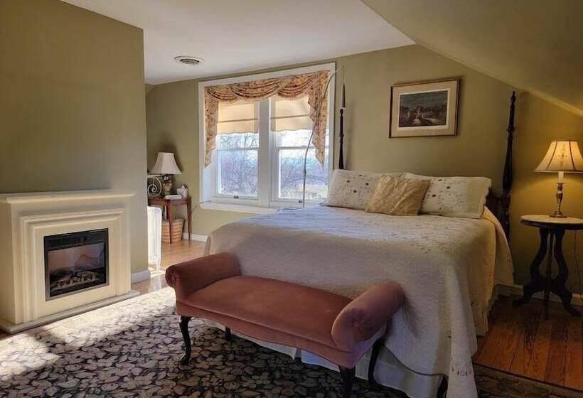 The Carriage Inn B&b