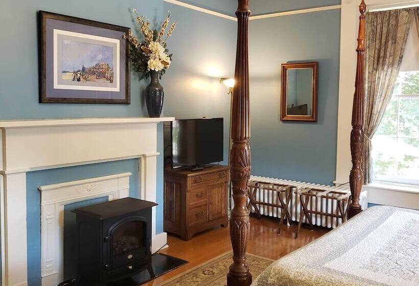 The Carriage Inn B&b