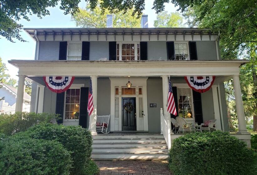 The Carriage Inn B&b