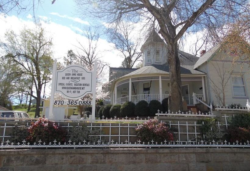 The Queen Anne House Bed And Breakfast