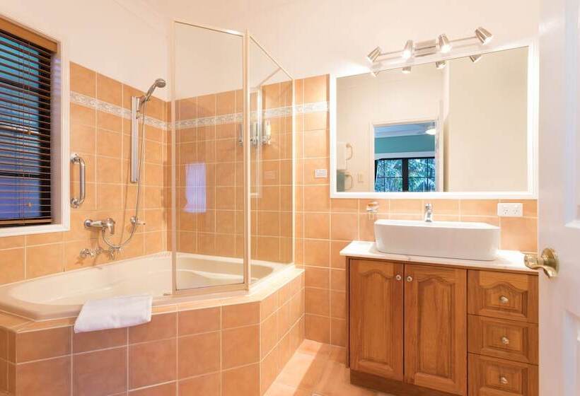 Villa Della Rosa Bed & Breakfast