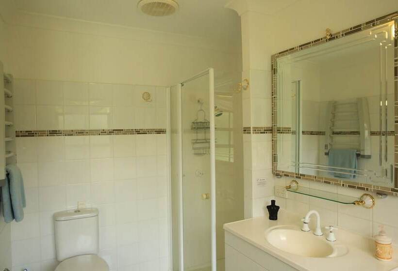 Villa Della Rosa Bed & Breakfast