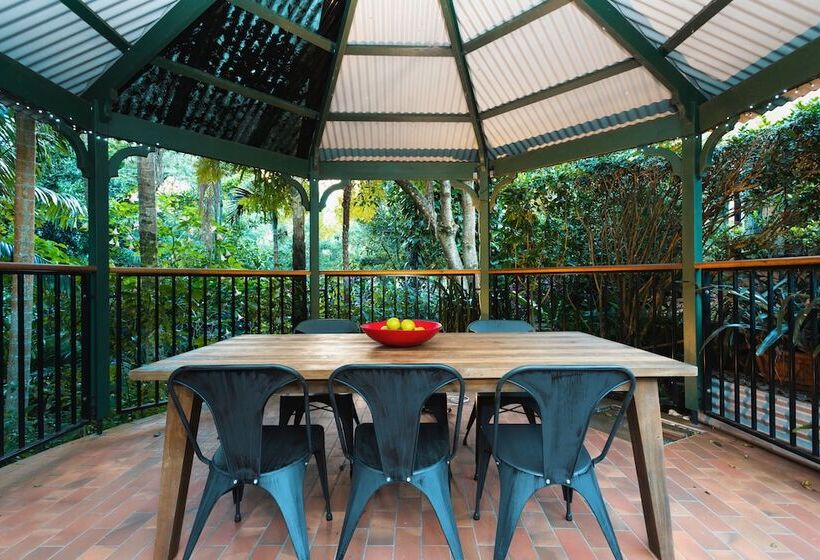 Villa Della Rosa Bed & Breakfast