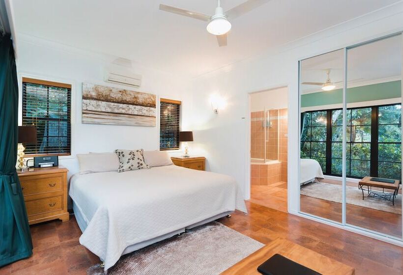 Villa Della Rosa Bed & Breakfast