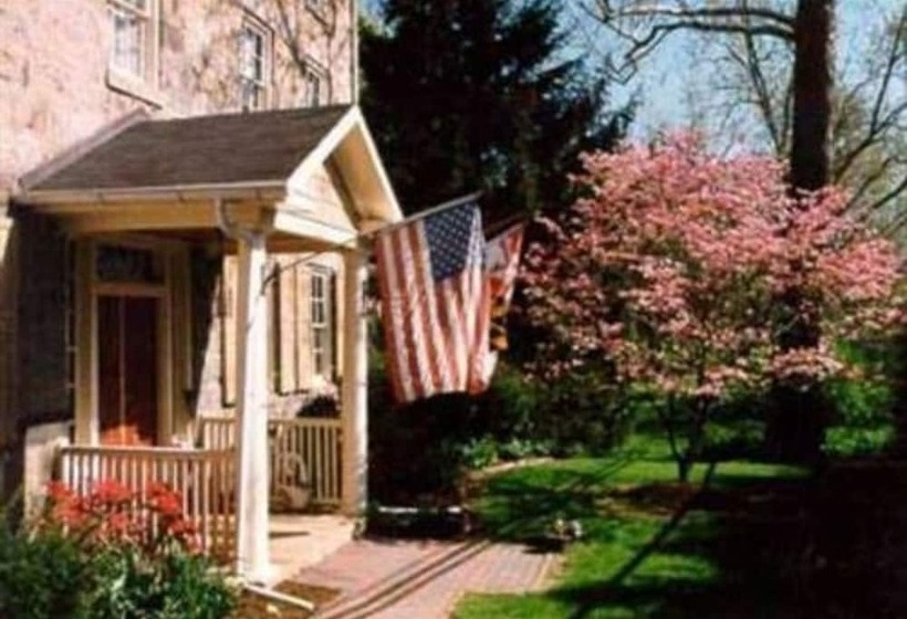 Wayside Inn Bed And Breakfast