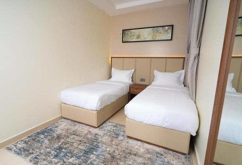 Vivian Park Al Aziziya