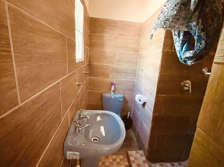 Abrama Bed And Breakfast