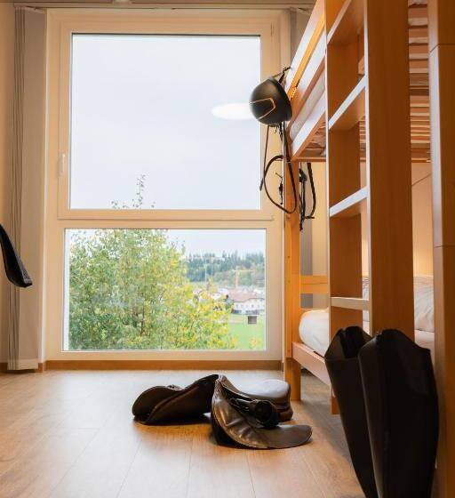 Общежитие Auberge De Jeunesse Saignelégier