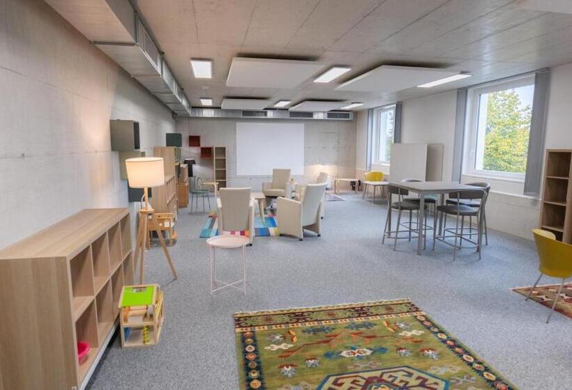 Общежитие Auberge De Jeunesse Saignelégier