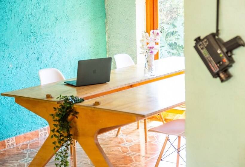 ユースホステル Colibrí Turquesa