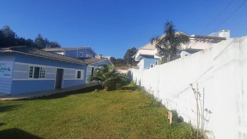 旅馆 Pousada Blue Garden