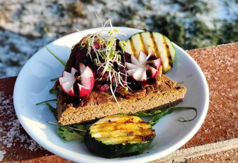 Общежитие Oberża Kniejówka