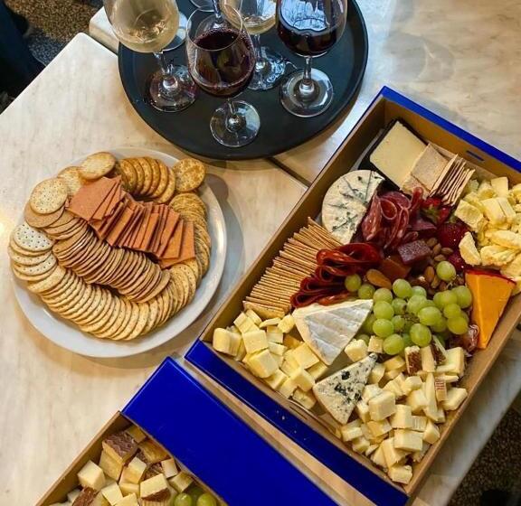 Общежитие The Pacific House