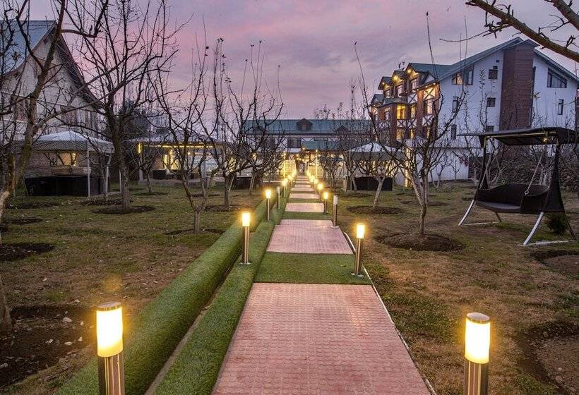 Apple Orchard Resort & Spa