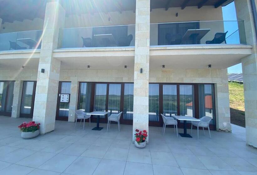 مبيت وإفطار Angyal Villa