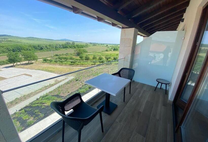 مبيت وإفطار Angyal Villa