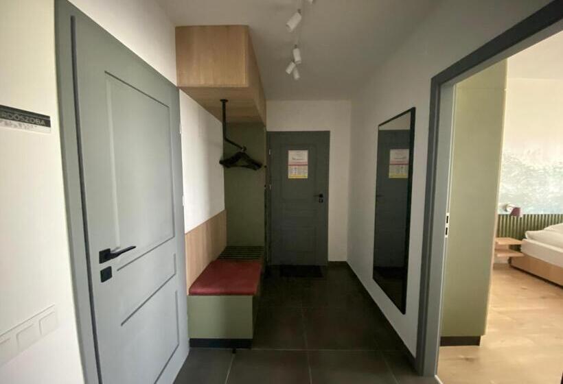 مبيت وإفطار Angyal Villa