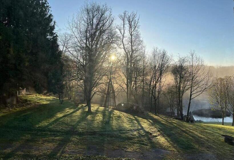 Bed and Breakfast Chateau Du Gue Aux Biches