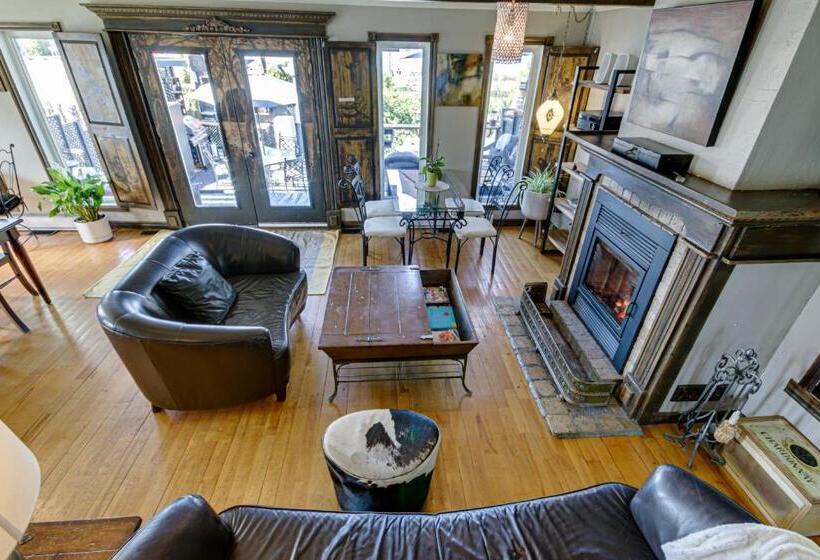 ベッドアンドブレックファースト Gite Le Petit Manoir Vue Sur Rivière St Maurice