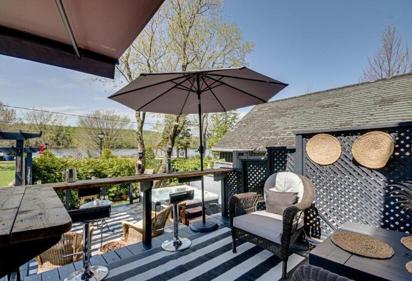 ベッドアンドブレックファースト Gite Le Petit Manoir Vue Sur Rivière St Maurice