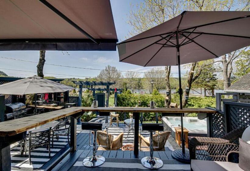 ベッドアンドブレックファースト Gite Le Petit Manoir Vue Sur Rivière St Maurice