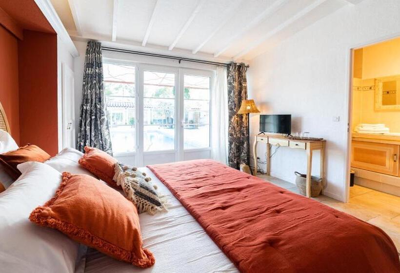 צימר La Bastide Du Mûrier