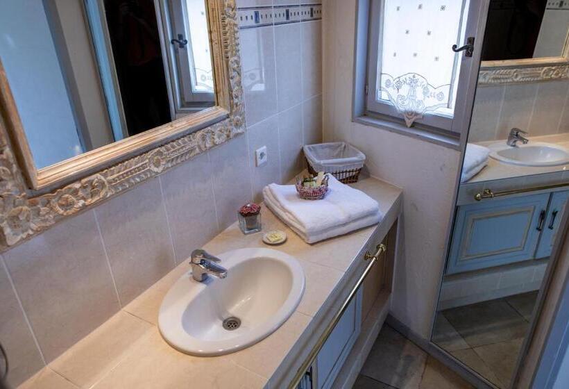 צימר La Bastide Du Mûrier