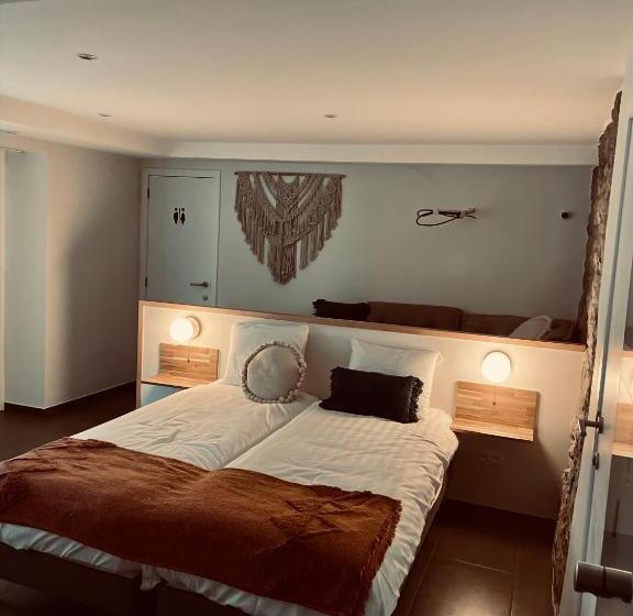 ベッドアンドブレックファースト La Bel échappée