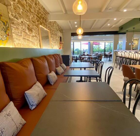 住宿加早餐  La Bellevue Bistrot Et Chambres D Hotes