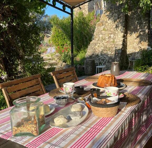 Bed and Breakfast La Parenthèse Du Var   Chambre D Hôtes Petits Déjeuners Inclus Et Terrasse Ombragée