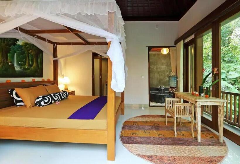 مبيت وإفطار Mahayoni Villa