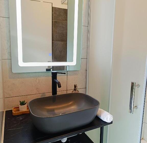 ベッドアンドブレックファースト Villa Bérc