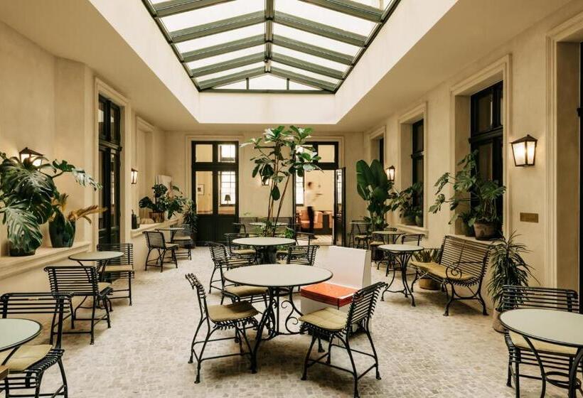 Boutique Hotel Château Royal