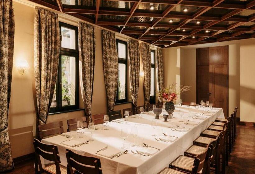 Boutique Hotel Château Royal