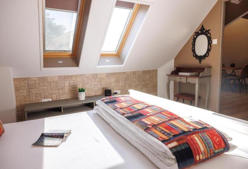 Dunakavics Xiii Apartman