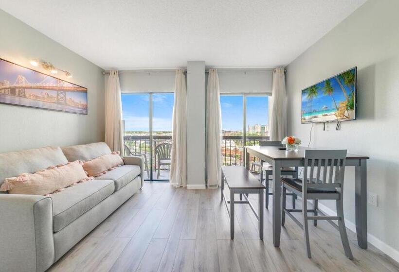 Fabulous Resort Condo With Heated Pool!