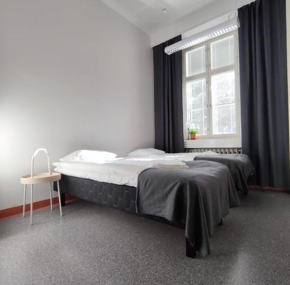 Hostel Bjorkenheim