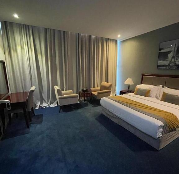 בית מלון כפרי تـالـيـن الـهـفـوف