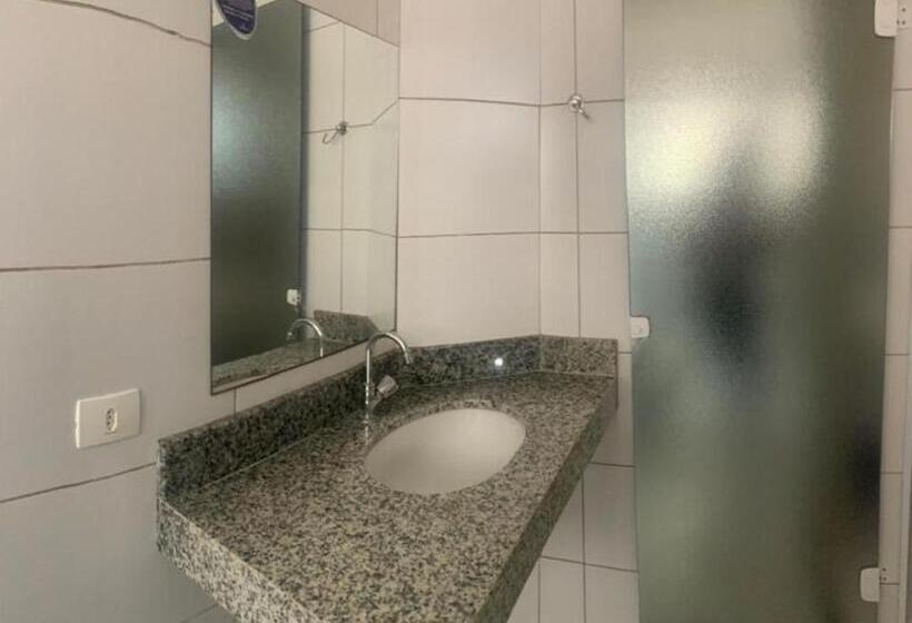 酒店 Barão Ribeirão