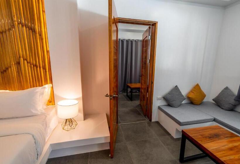 هتل Bathala Resort