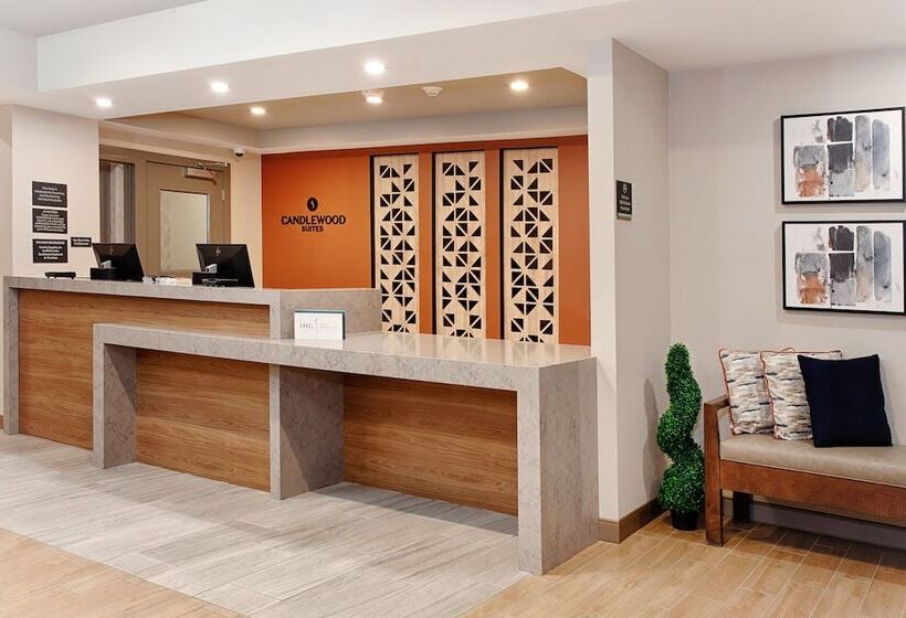 호텔 Candlewood Suites Detroit Sterling Heights, An Ihg