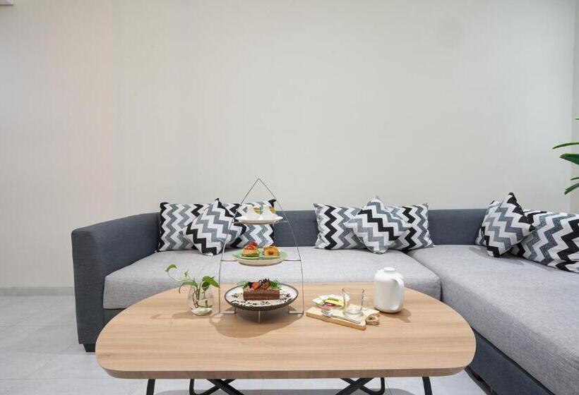 ホテル Cordela Suites Tasikmalaya