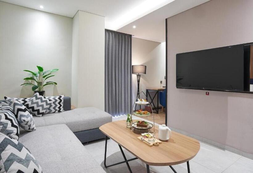 ホテル Cordela Suites Tasikmalaya