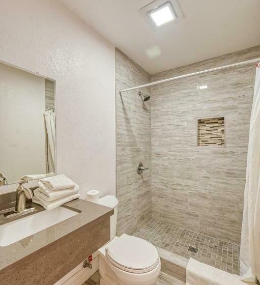 فندق Erth Inn By Aga  Mojave