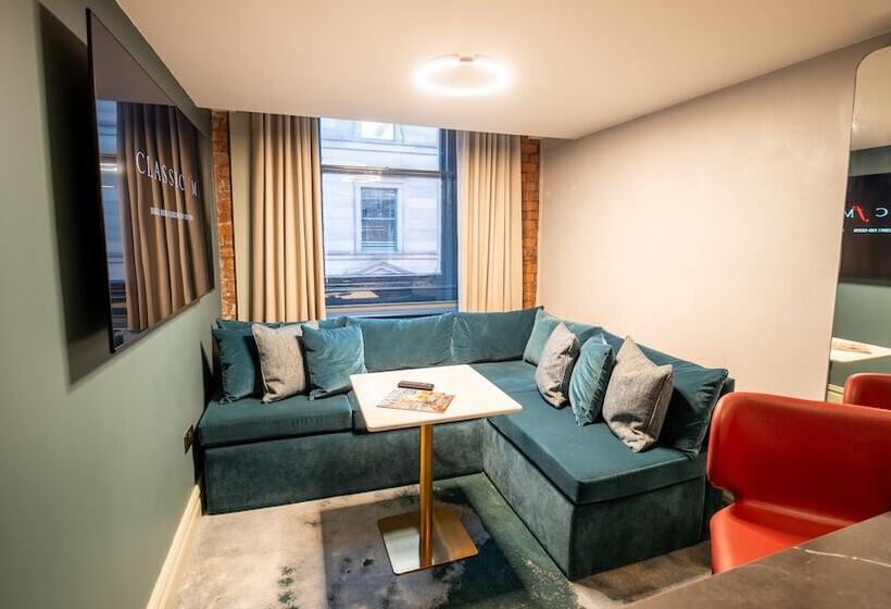 Отель Forty Seven