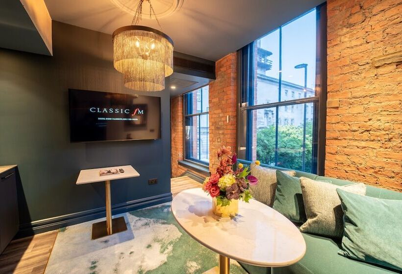 Отель Forty Seven