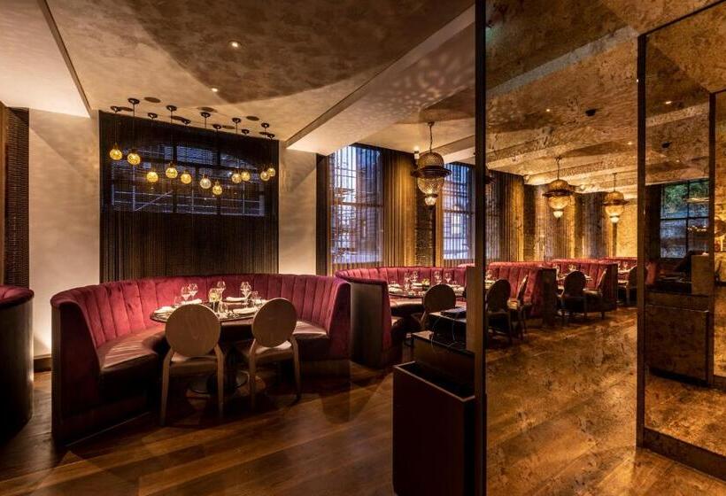 Отель Forty Seven