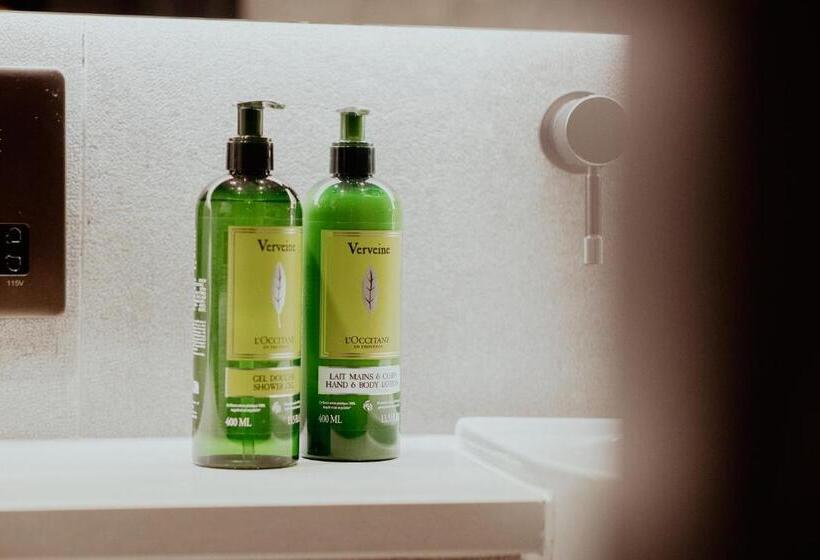 Отель Forty Seven