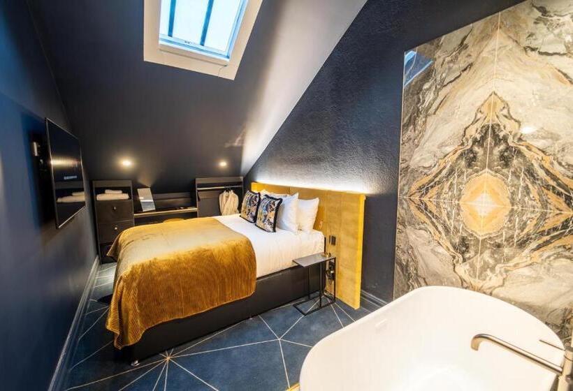 Отель Forty Seven