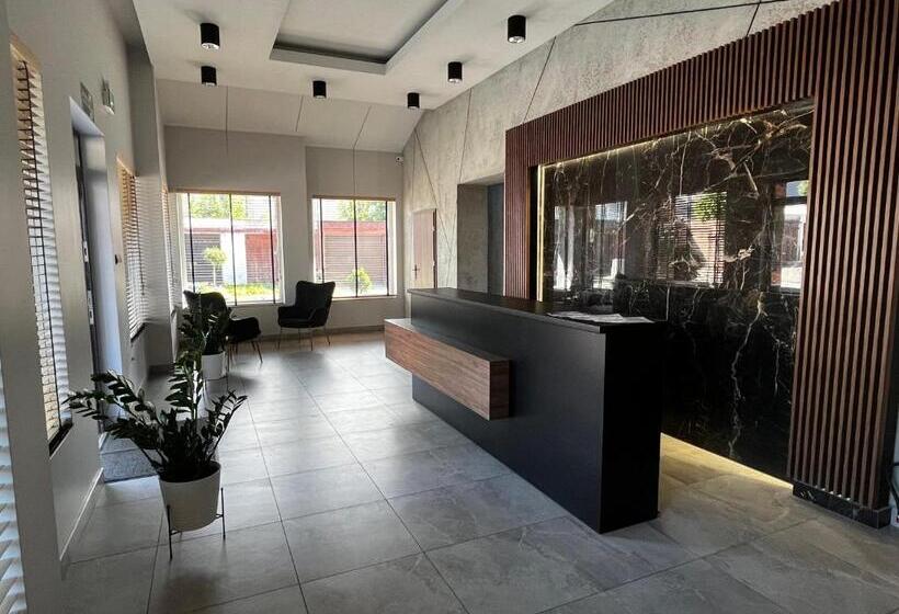 فندق I Restauracja „kristal”